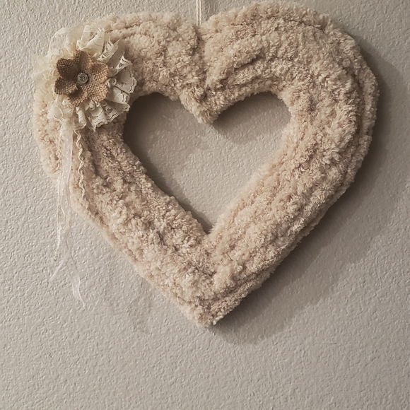 wreath heart decor - Picture 4 of 6